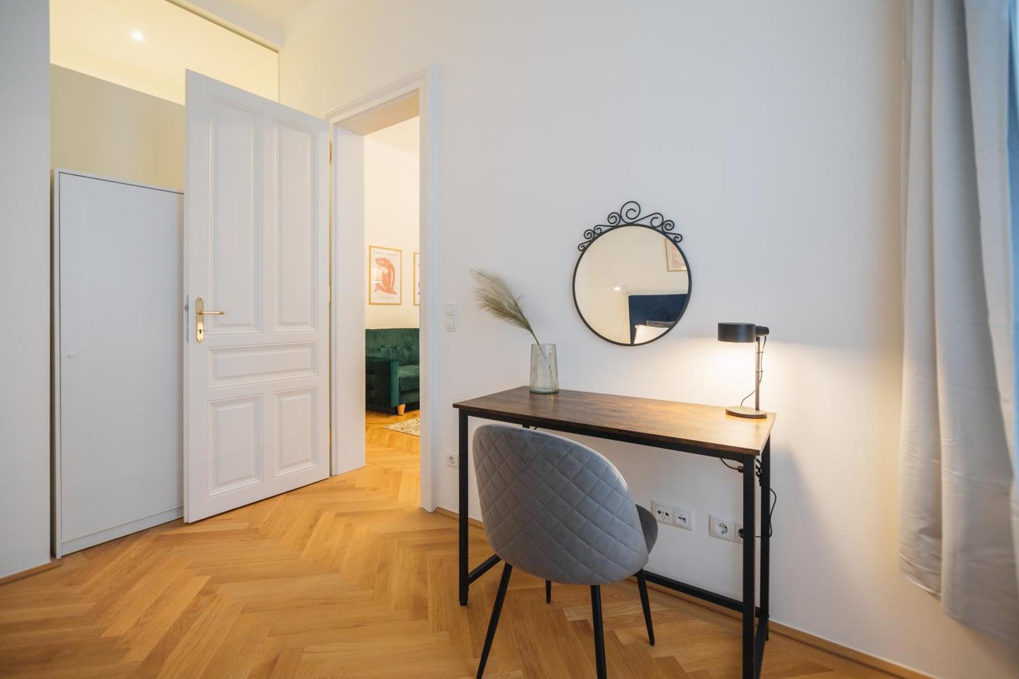 Brand Cozy Apartment Вена Экстерьер фото